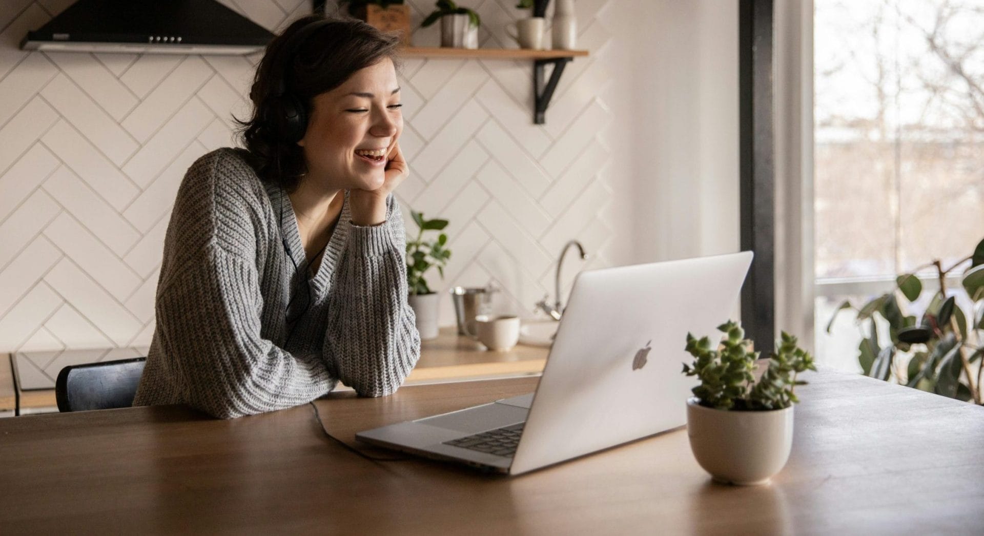 Woman doing therapy on a video call